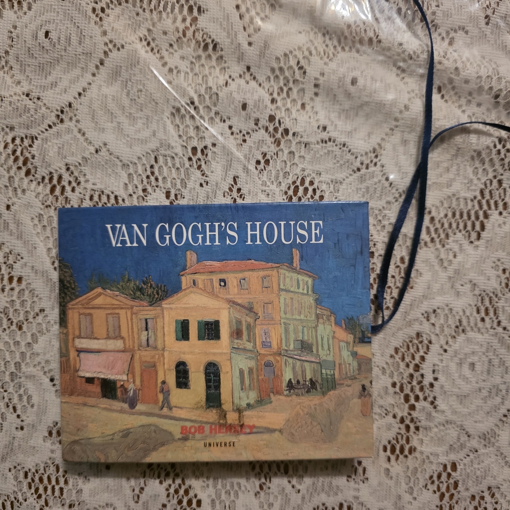 Van Gogh's House Pop Up Book By Bob Hersey